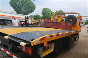 永川附近拖车电话号码服务