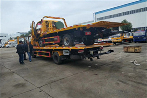 永川同城汽车补胎